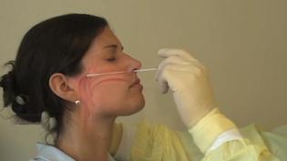 Will it be uncomfortable to use nasopharyngeal swabs for nucleic acid testing?
